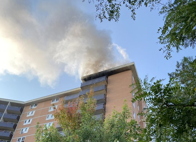 Ottawa Crews Tackle High Rise Fire In Beacon Hill South Citynews Ottawa