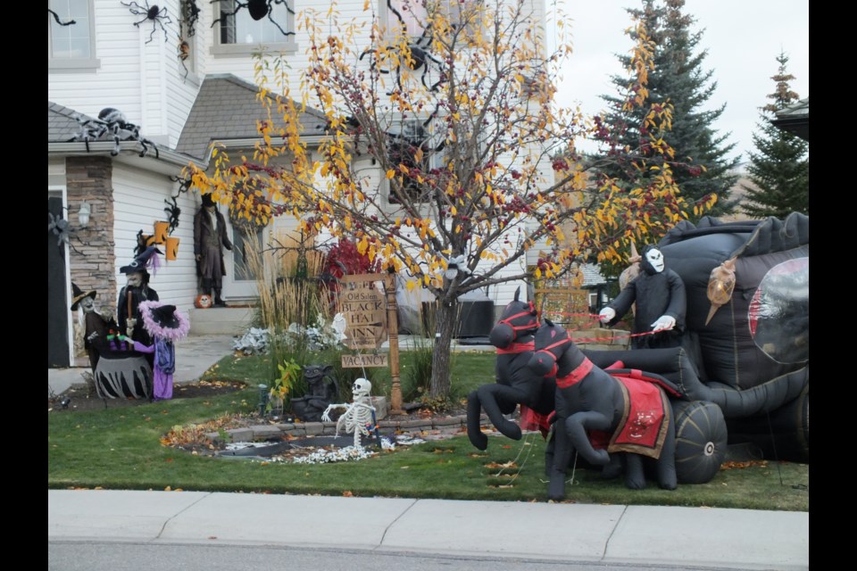 Cochrane households in Gleneagles and other neighbourhoods are getting into the Halloween spirit this month, with decorative spooky displays on their lawns and facades. 