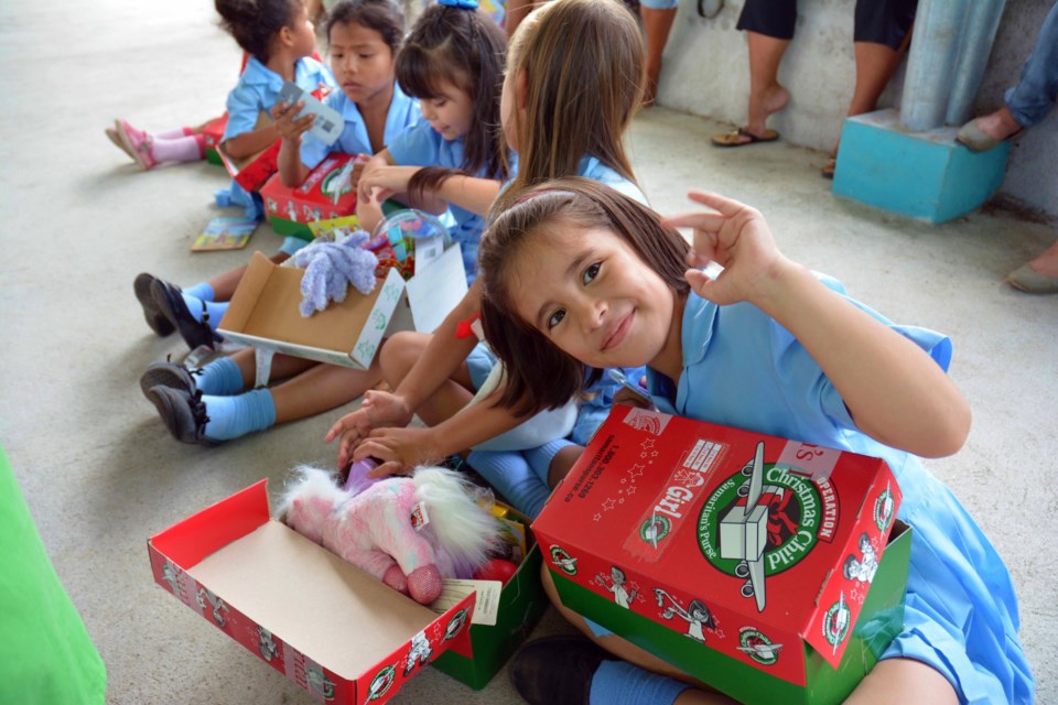 operation-christmas-child-costa-rica