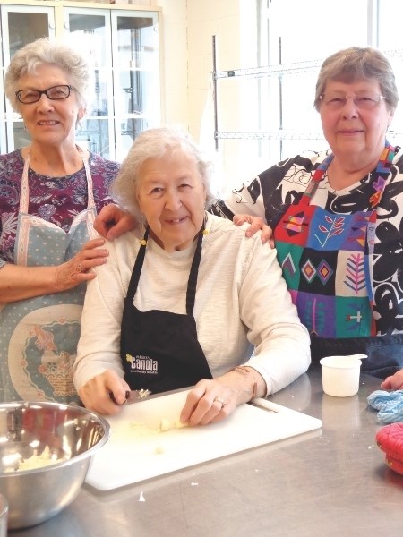 Baking A Better World Albertaprimetimes Com