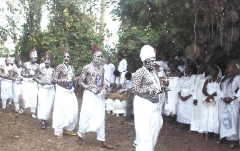 Traditional worshippers