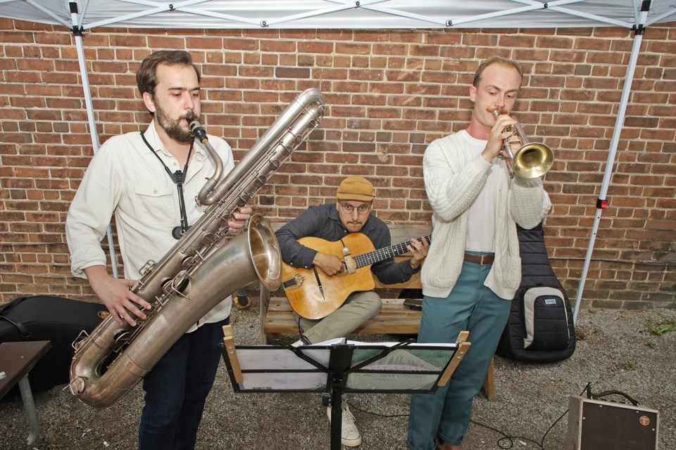 Jazz band The Cecil Street Syncopators filled Machell's Alley with the sounds of swing last night in downtown Aurora.