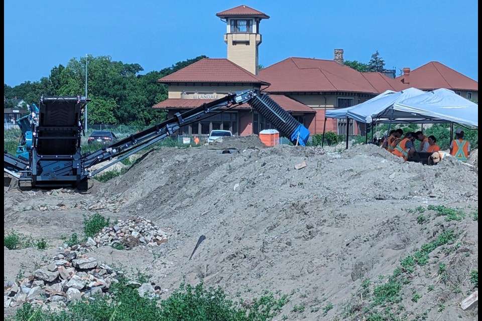 The digging continues at Barrie's Allandale station land