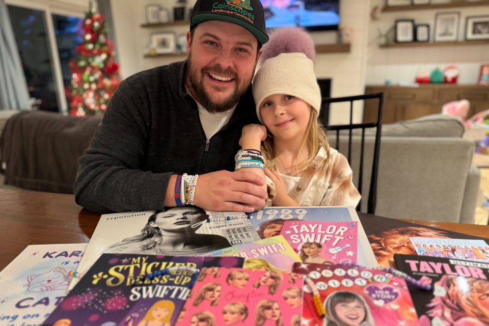 Jackson and Quinn Cain are excited to spend some quality father-daughter time together this weekend as they attend Taylor Swift's Eras Tour show in Toronto.