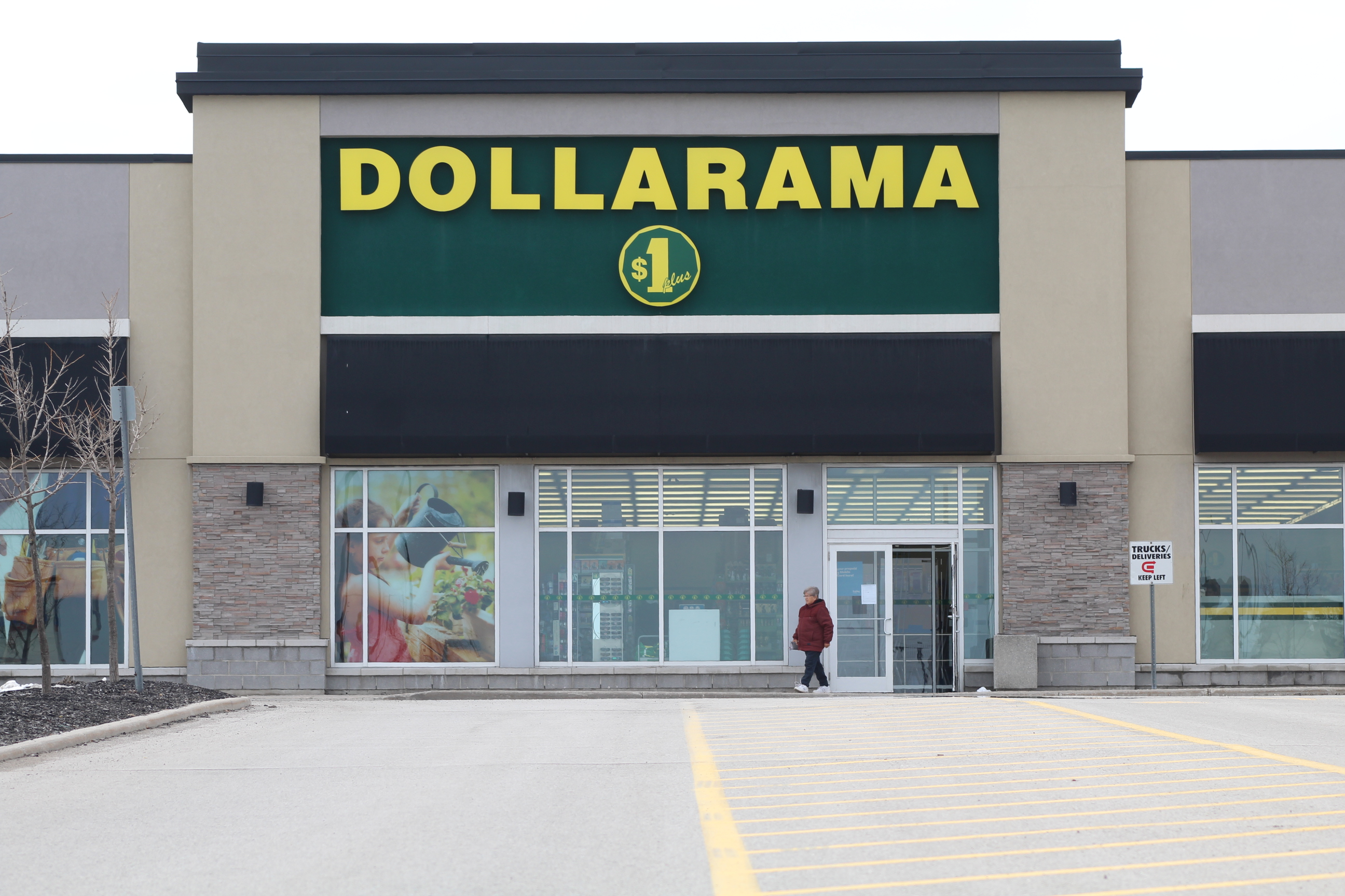 Employee at Newmarket No Frills tests positive for COVID-19 - Newmarket News