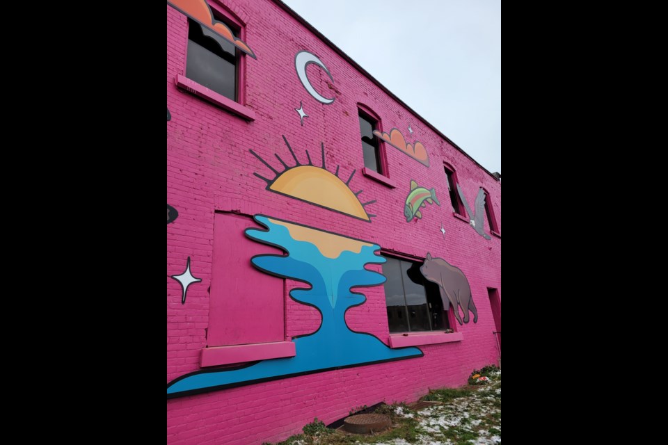 A new mural has been created in downtown Barrie.