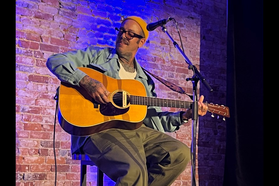 Boston's Lenny Lashley performed Thursday night at Creative Nomad Studios in downtown Orillia as part of a fundraiser for the local youth centre. 