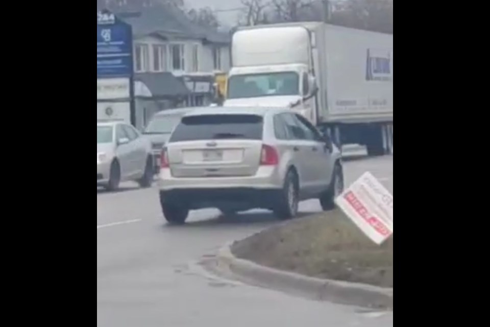 A reader captured on camera the suspect vehicle involved in multiple hit-and-runs in Barrie on Tuesday, Dec. 6, 2022.