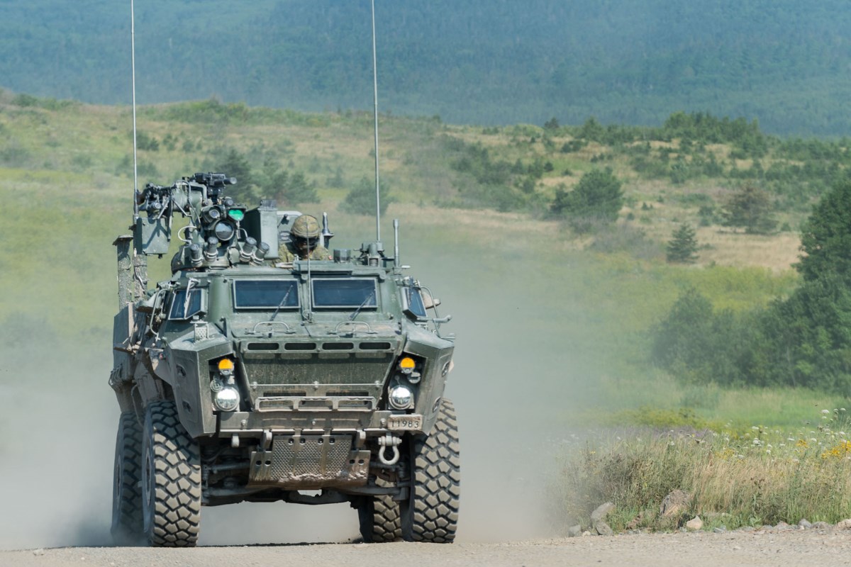 Armoured Vehicle Training Course Prepares To Hit The Road Around Cfb 