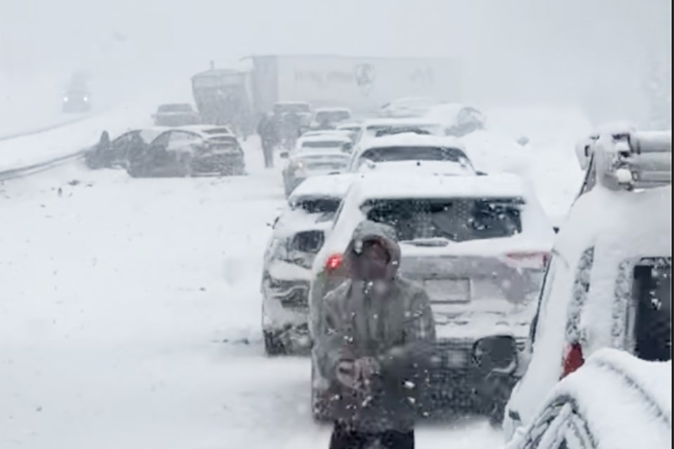 02092025hwy11pileupcrash1