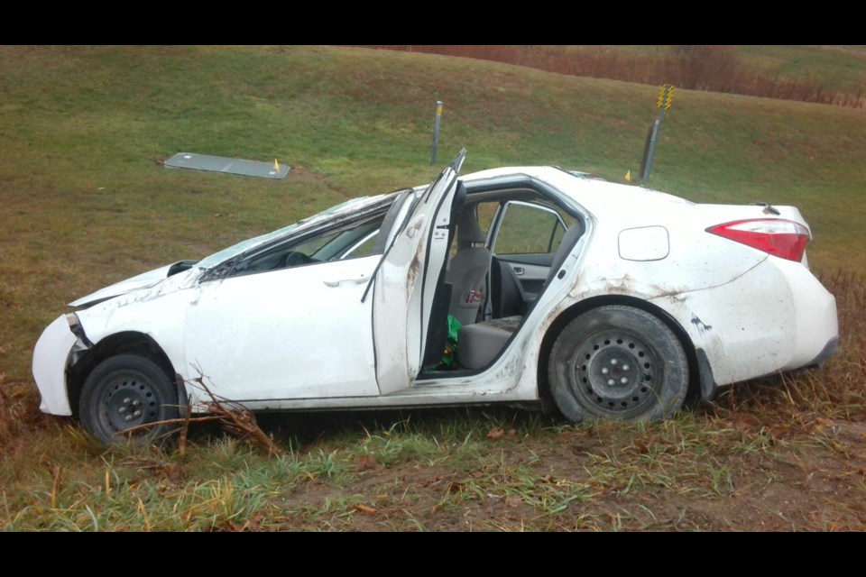 Orillia OPP are investigating a single-vehicle rollover on Horseshoe Valley Road, near Line 2, in Oro-Medonte this morning. One person suffered serious injuries. 