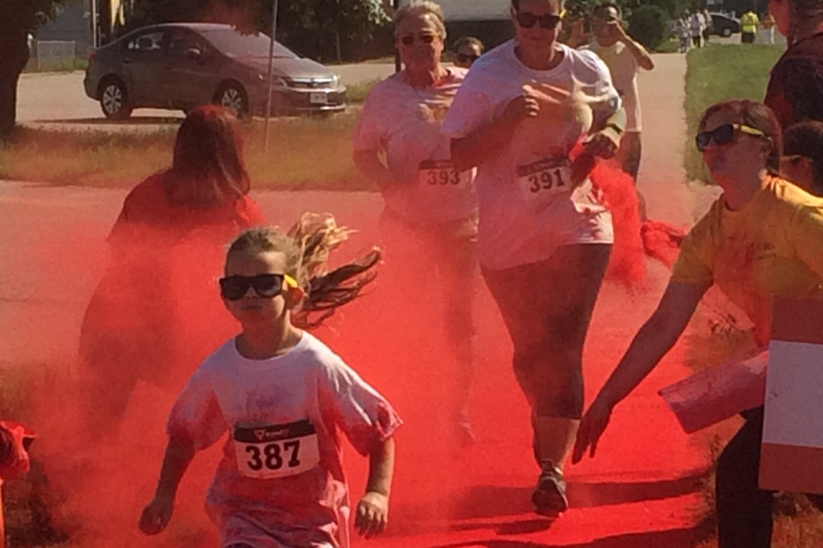 colours-of-hope-5k-fundraiser-for-the-canadian-cancer-society-is-a