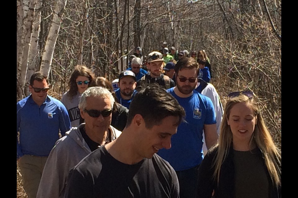 Hundreds took part in the Nipissing Serenity Hospice Hike for Hospice raising money and awareness 