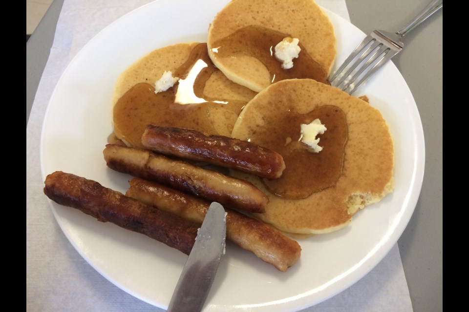 Pancake Saturday demonstrates community mindedness
Photo: Linda Holmes