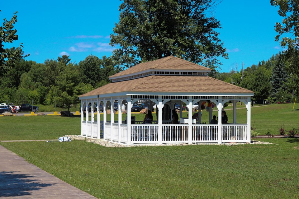 The pavillion in all its sunlit glory