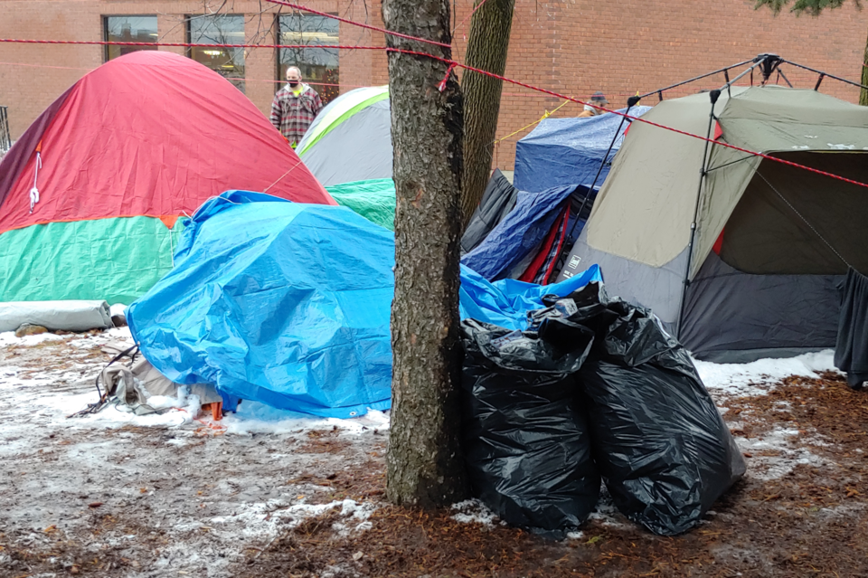 2020 11 26 Tent City Hall 3 (Campaigne)