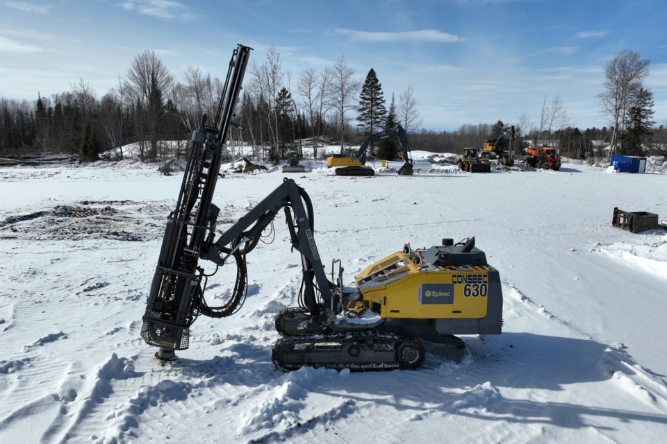 2025-02-23-omischl-arena-drilling-neil-brown