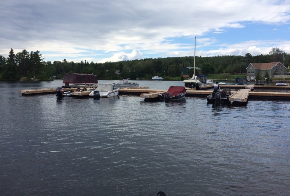 2017-lake-temagami-docks-turl-resized