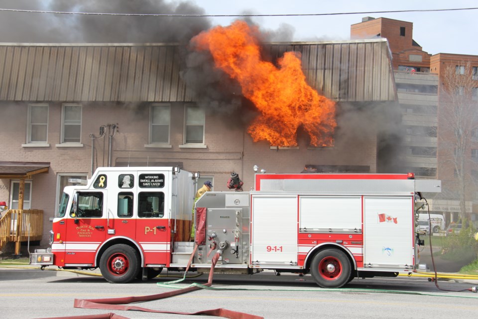 This fire closed Main St. this morning, but nobody was injured. Photos by Jeff Turl.