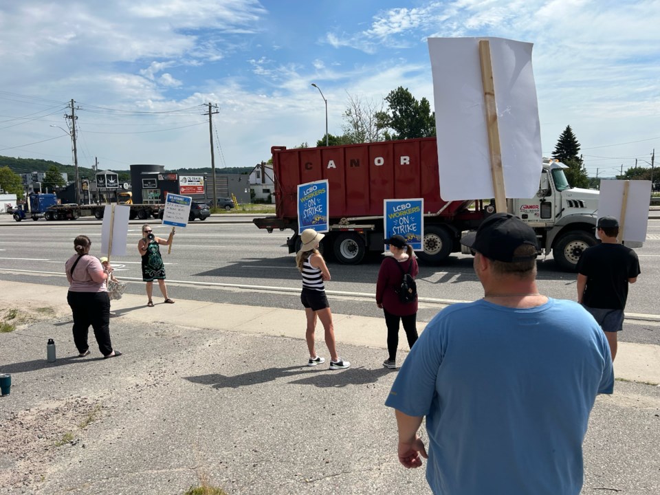 2024-07-09-lcbo-strike-north-bay