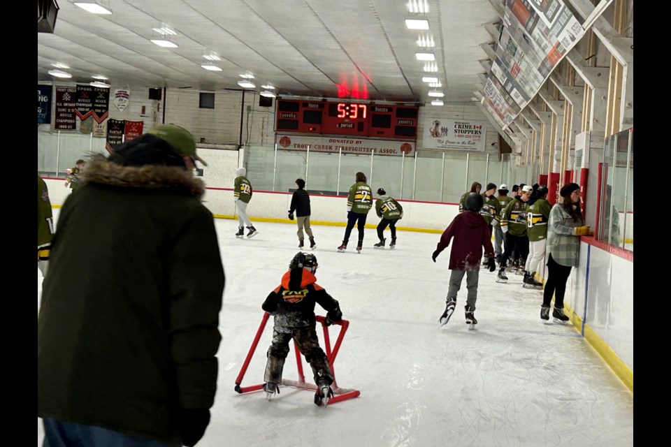 Dozens of Trout Creek area residents took part in the Trout Creek Hockeyville rally and family skate on Thursday. 