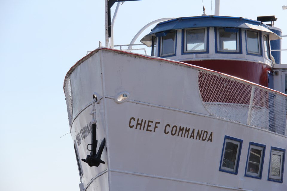 USED 170504 7 Chief Commanda restaurant, North Bay waterfront. Photo by Brenda Turl for BayToday.