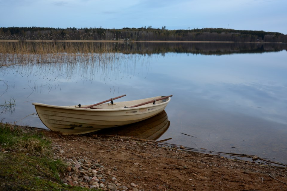 2020 rowboat AdobeStock_339894879