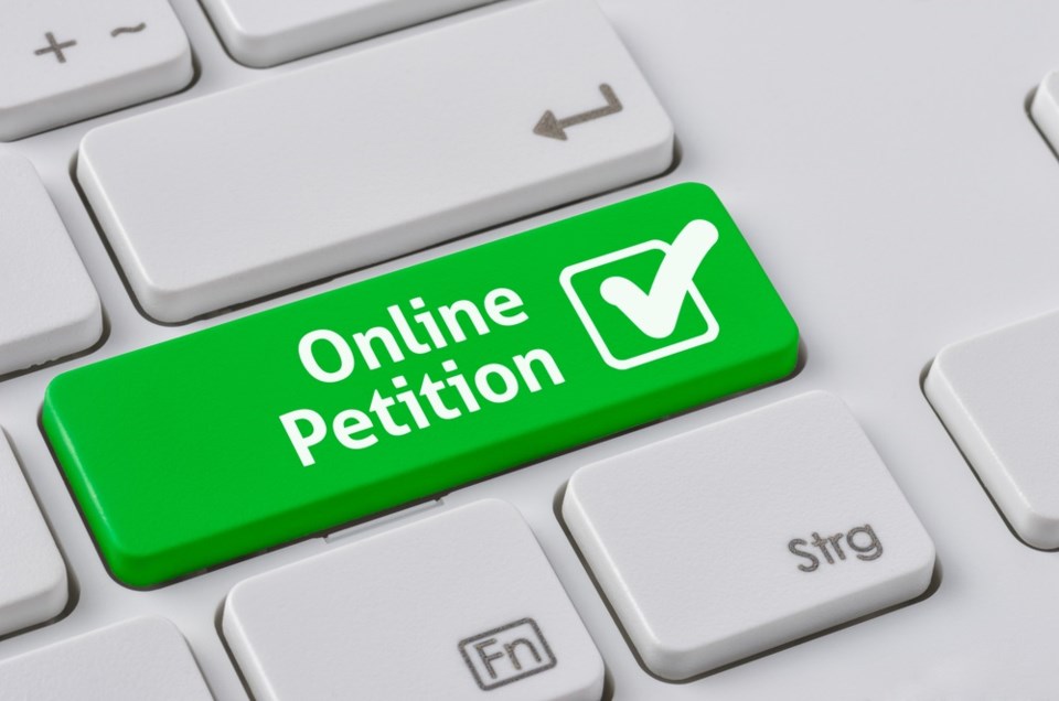 online petition shutterstock_262393286 2016