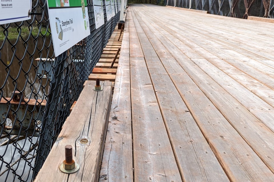 Multiple pieces 6"x6" lumber were removed from the bridge's deck.