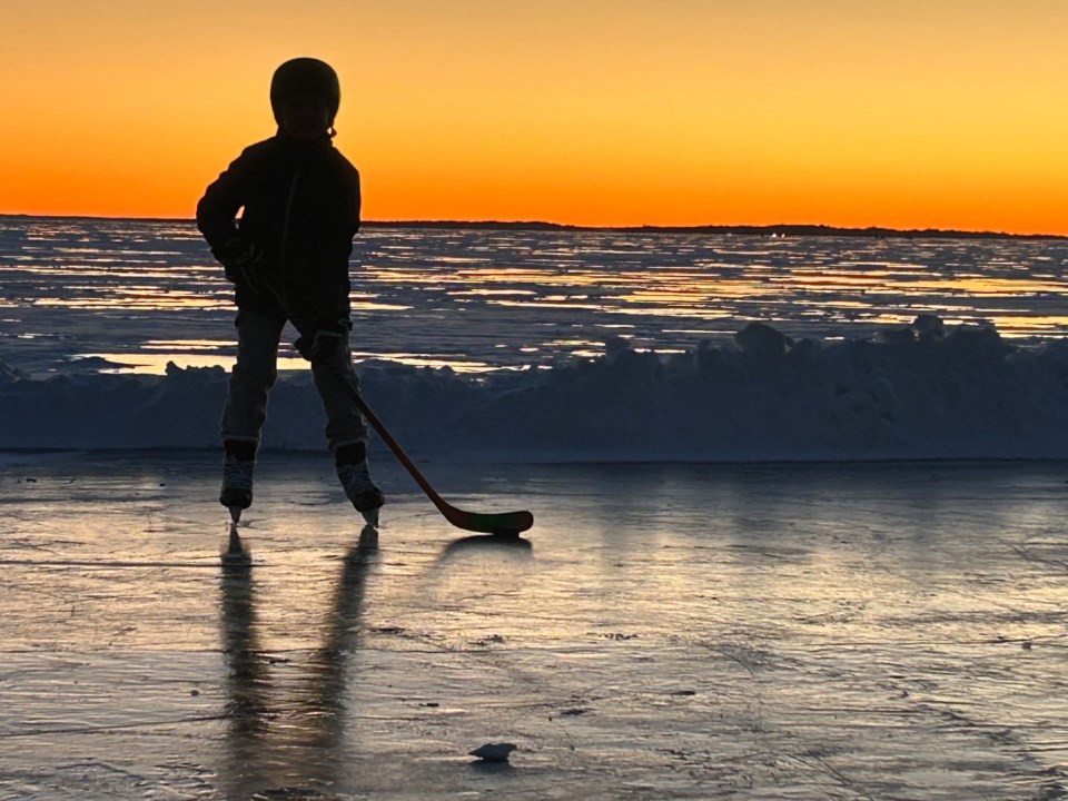 2025-01-13-lake-nipissing-frozen-hockey-sunset