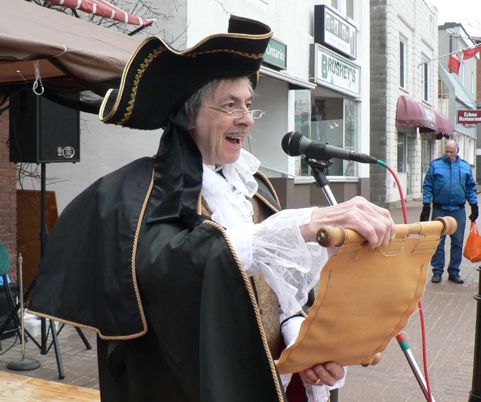 2015 10 29 town crier Hugh Smith Powassan 2014 turl