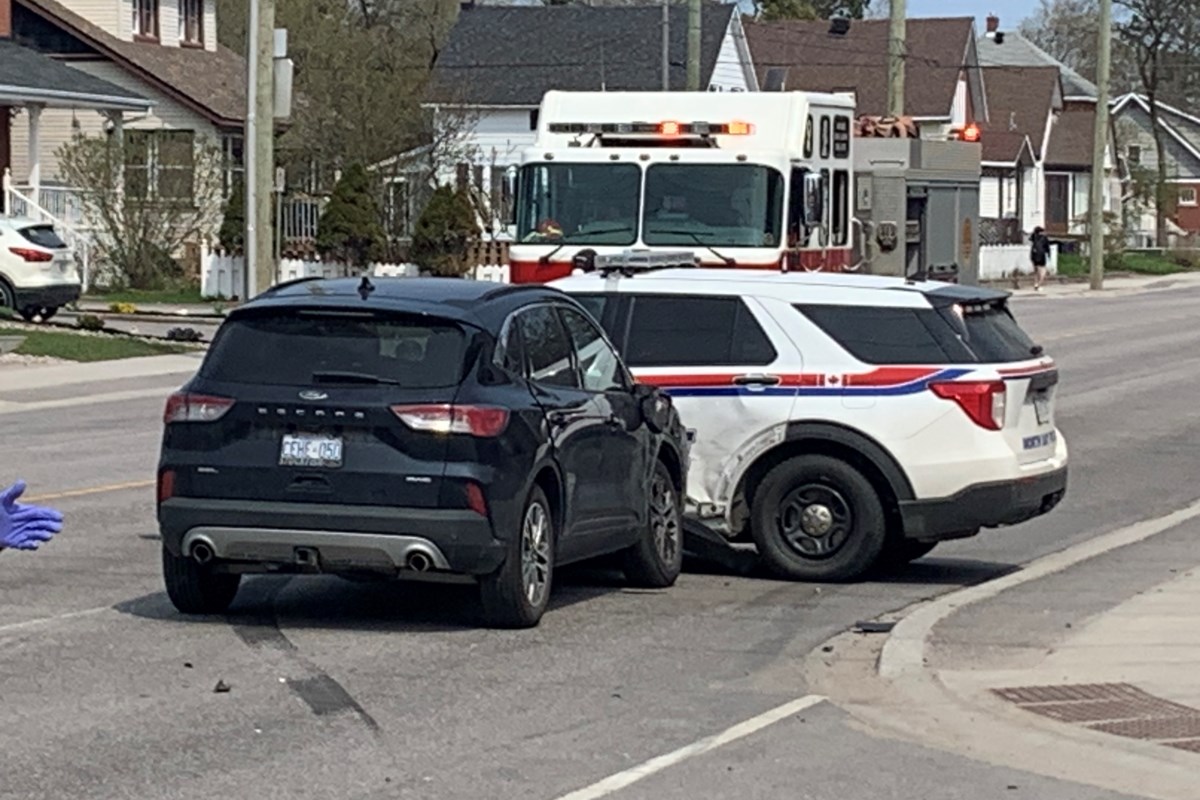 North Bay Police car T-boned - North Bay News