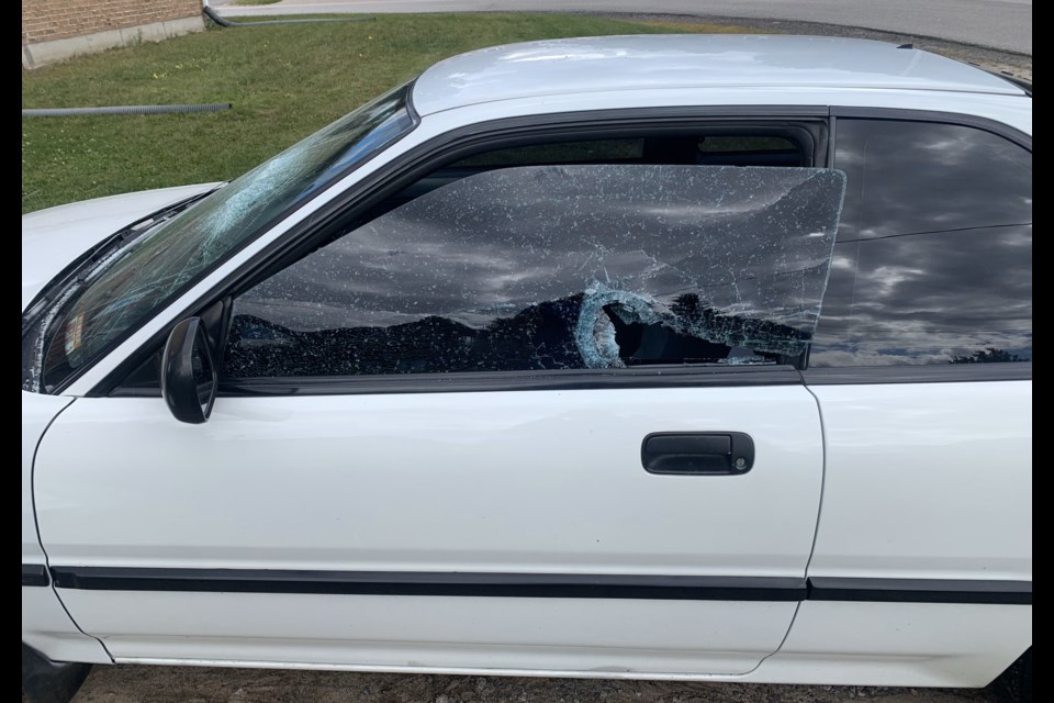 1992 Acura Integra window damage