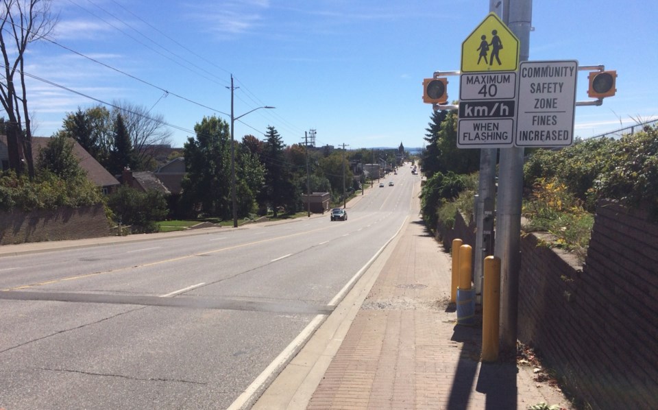 community safety zone 2 algonqyin ave 1 turl 2016