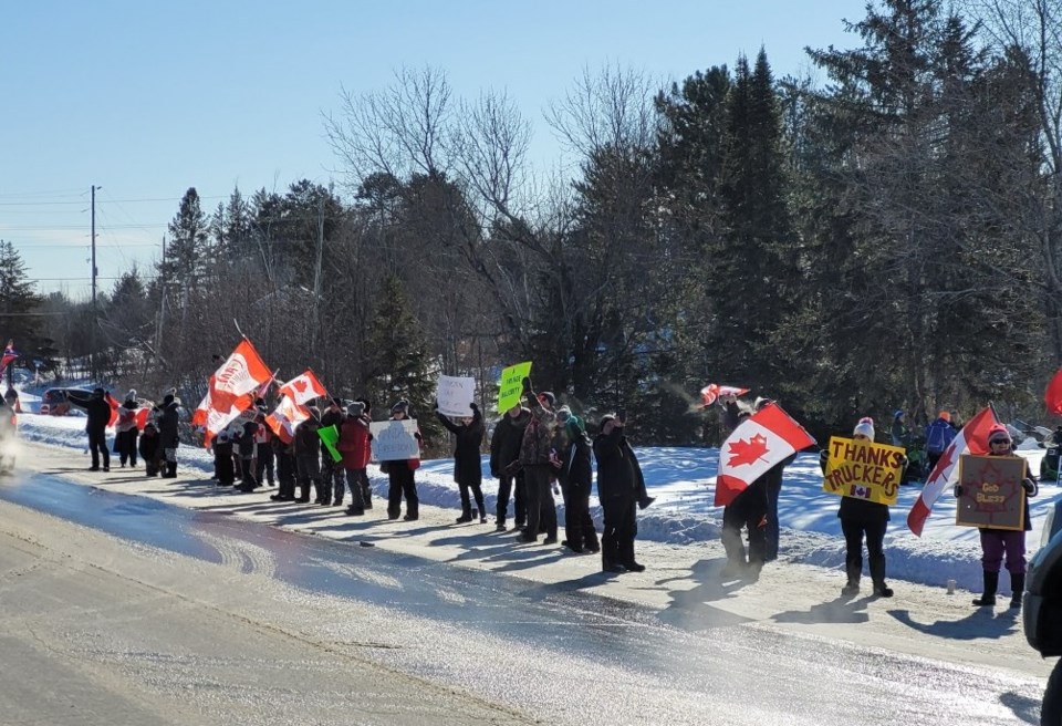 Police warn of traffic delays on Pinewood Park Drive as another rally ...