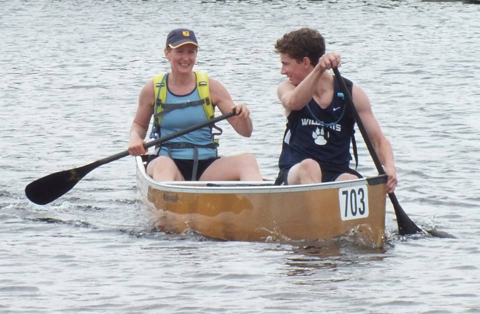 2023-mattawa-river-canoe-race-susan-weiskopf-and-joshua-macdonald