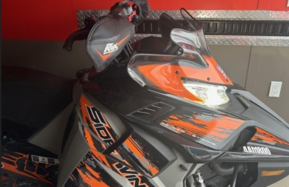 2025-orange-and-black-2017-yamaha-sidewinder-rtx-1100-turbo-snowmobile