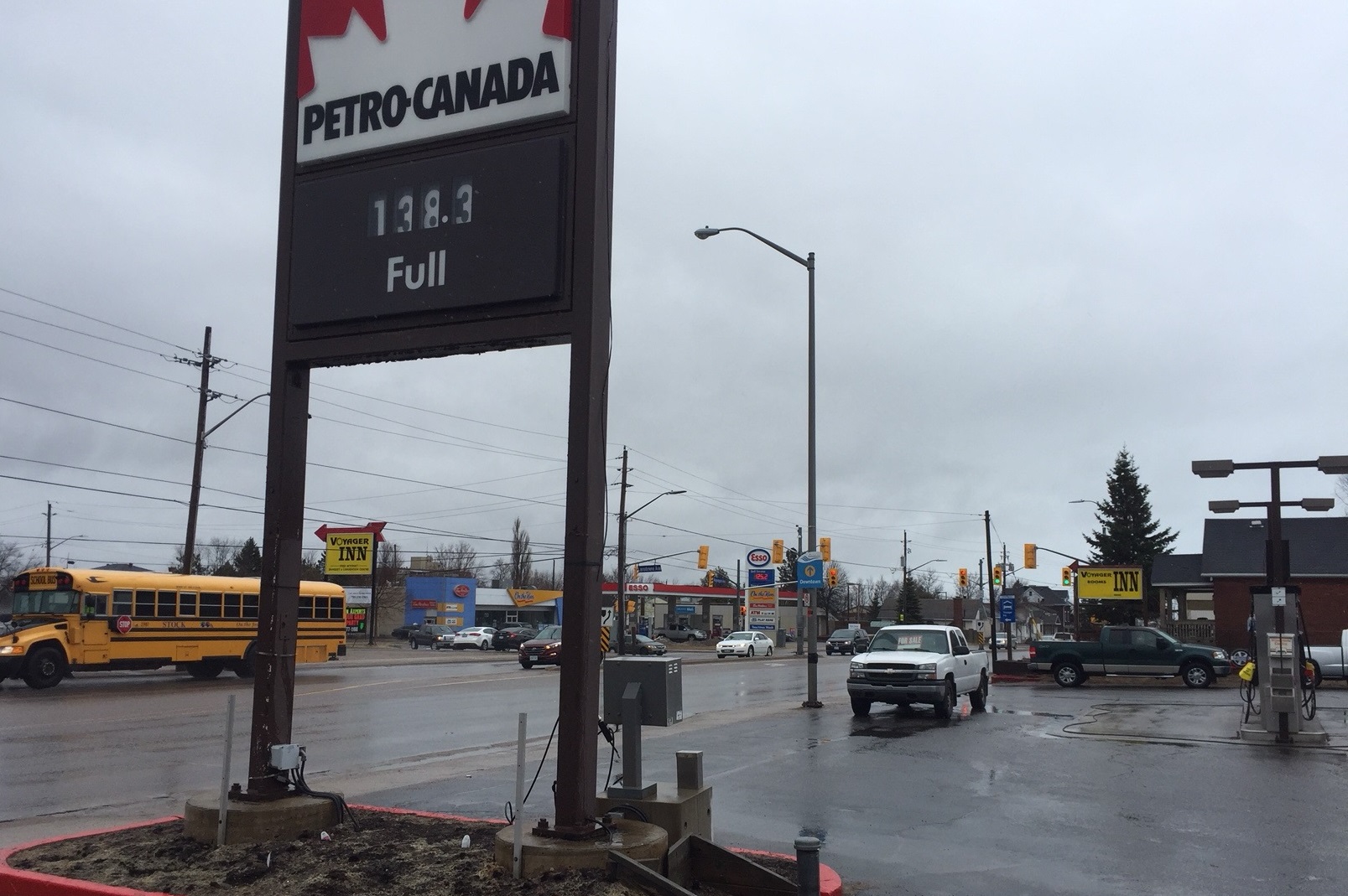 Canadian Tire to Convert More Than 200 Stations to the Petro-Canada Brand