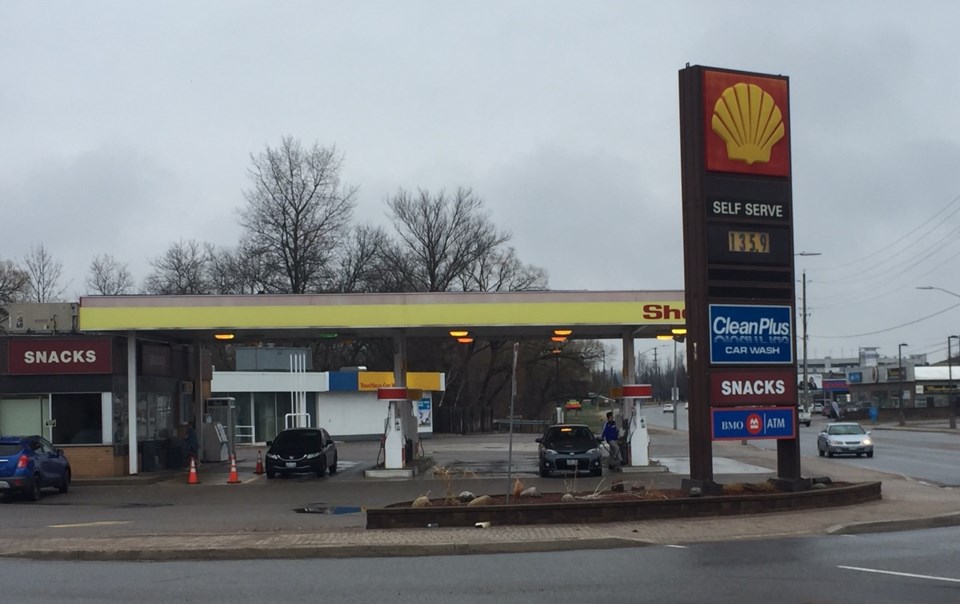 20180502 shell gas fisher st turl