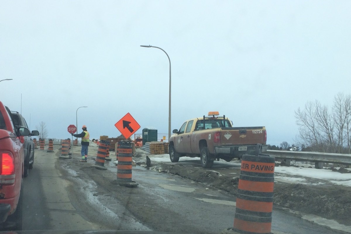 Avoid Lakeshore and the overpass today - North Bay News