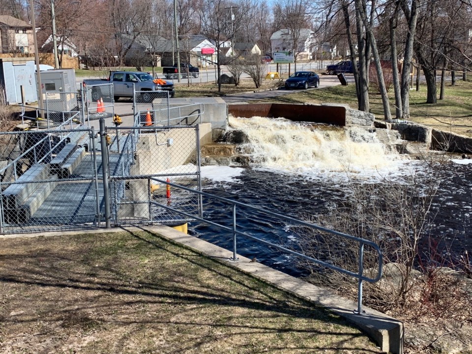 20190507 parks creek flood dam turl