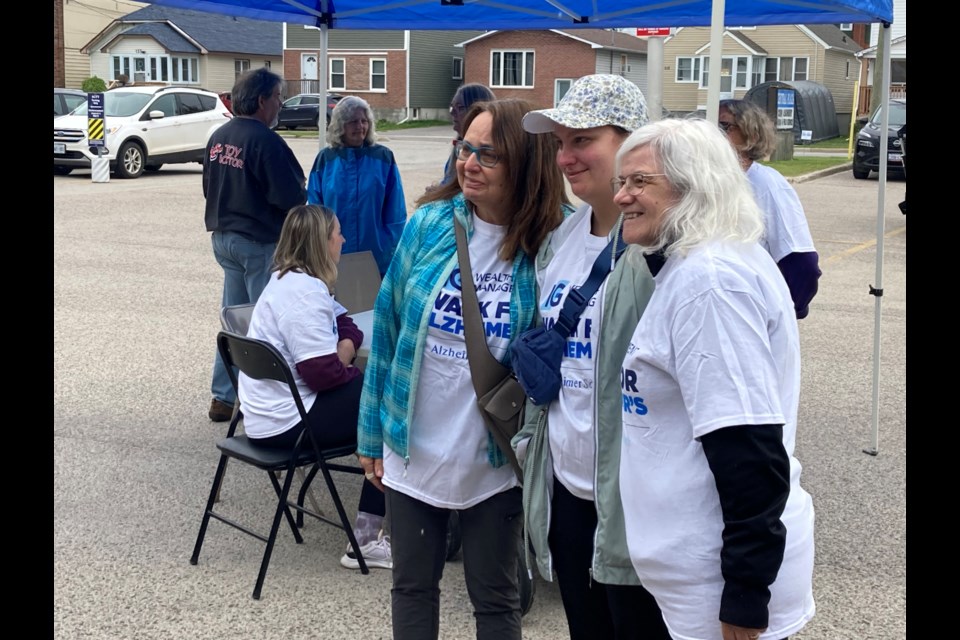 Walking for family and friends at Alzheimer Walk