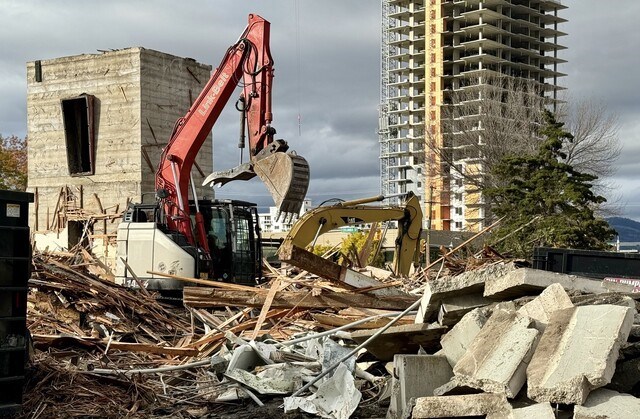 kamloops-demolition-castanet