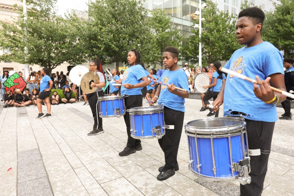 9090-651-arts-juneteenth-2023-credit_-alex-bershaw-photography-1