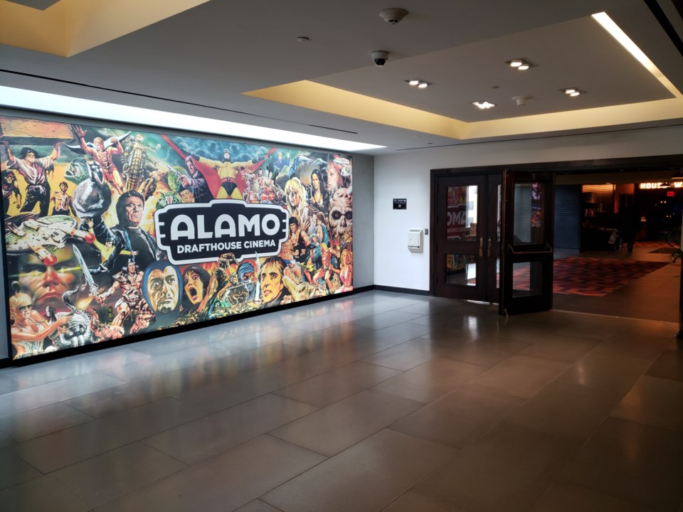 entrance_to_alamo_drafthouse_downtown_brooklyn