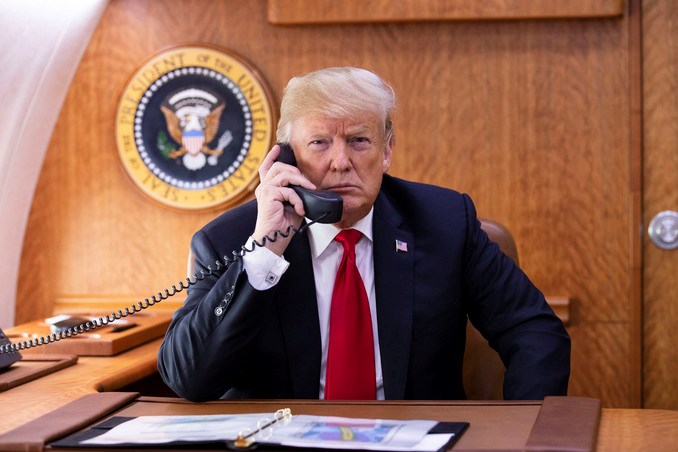 president_donald_j_trump_on_the_phone