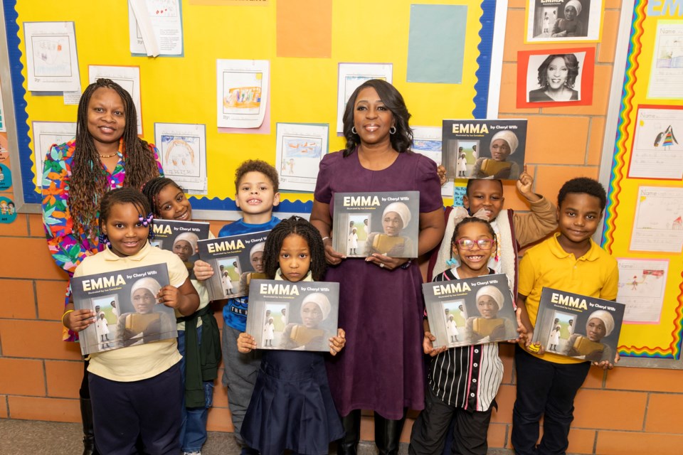 In celebration of Literacy Week and in honor of Martin Luther King Jr. Service Day, Dr. Ronald E. McNair Public School 5 (PS5) in Bedford-Stuyvesant kicked off its “Light Up for Literacy” reading program, a weeklong initiative designed to foster a love of reading among students. 