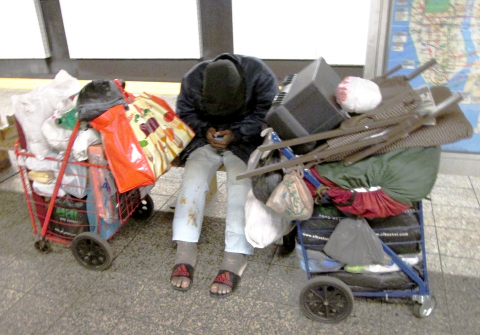 homeless_with_a_cell_phone