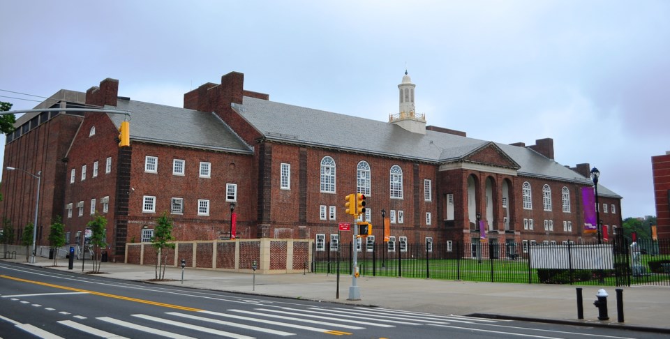 roosevelt_hall_brooklyn_college_2013