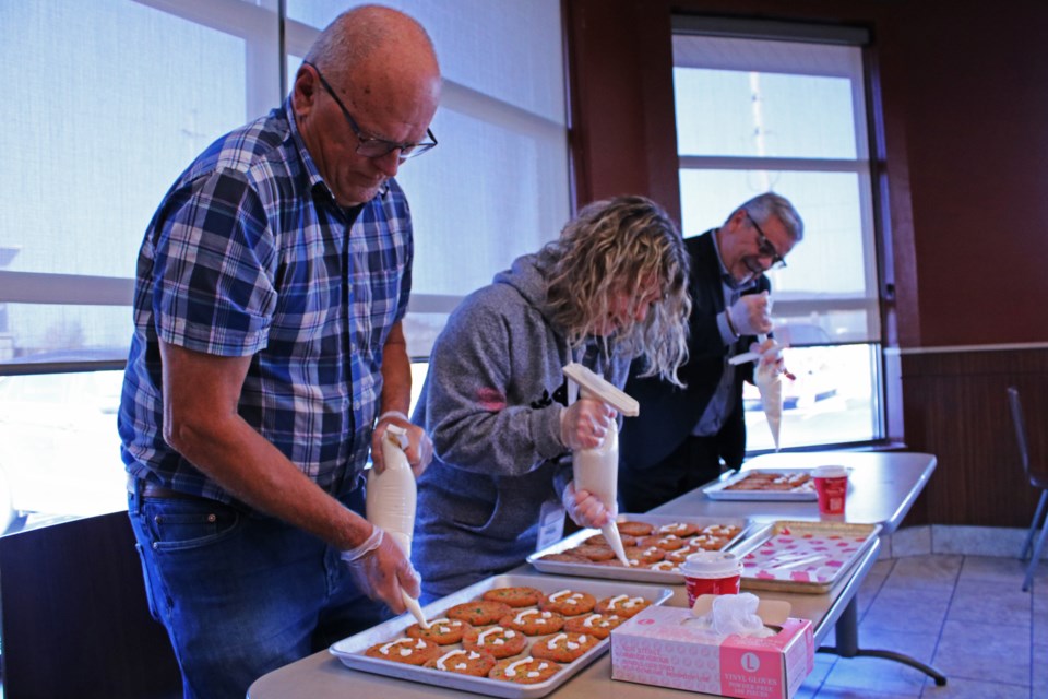 Tim Hortons owners all smiles from Smile Cookie Campaign - Barrie News